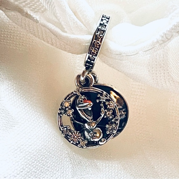 ❄️ NWOT Frozen Charm – Olaf the Snowman ⛄️ ❄️ - Picture 3 of 6